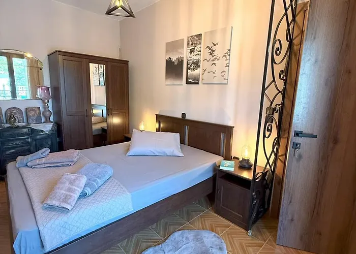 Cozy Nest - Escape *